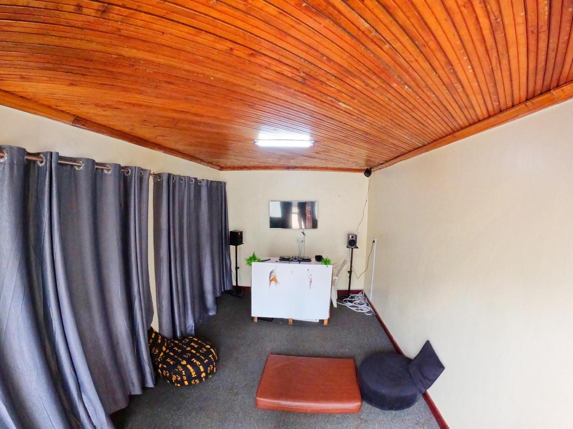 Nairobi Backpackers Hostel Екстериор снимка